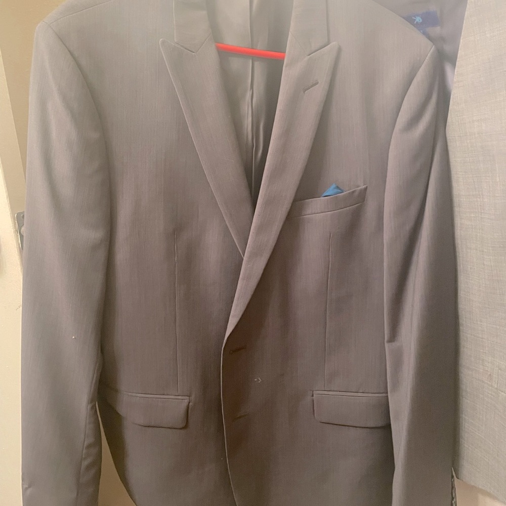Men’s suit jacket & pants